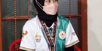 PAPUA MENUJU JEJAK PRESTASI – Angelica Febriana Timporo (Medali Perunggu Cabor Bulutangkis Beregu Putri PON XX Papua)