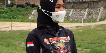 PAPUA MENUJU JEJAK PRESTASI – Silviana Bebby Kumala Sari (Medali Perak & Perunggu Cabor Paralayang PON XX Papua)