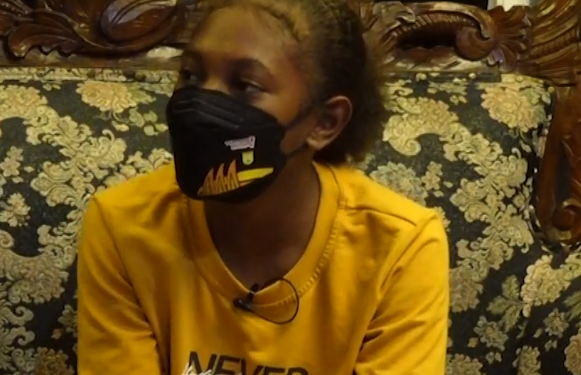 PAPUA MENUJU JEJAK PRESTASI – Emma Ledis Yulia Yawan (Medali Perunggu Kategori Class Optimist Girls Cabor Layar PON XX Papua)