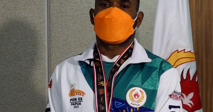 PAPUA MENUJU JEJAK PRESTASI – Nabeth Tabuni (Medali Perak Cabor Karate Kategori Kumite Perorangan)