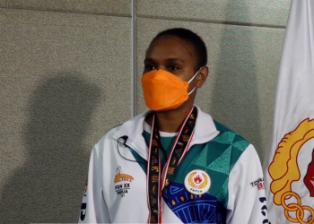 PAPUA MENUJU JEJAK PRESTASI – Samice J. K. Mou (Medali Emas Cabor Karate Kategori Kumite Perorangan Putri PON XX Papua)