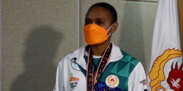 PAPUA MENUJU JEJAK PRESTASI – Samice J. K. Mou (Medali Emas Cabor Karate Kategori Kumite Perorangan Putri PON XX Papua)