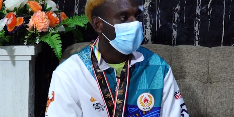 PAPUA MENUJU JEJAK PRESTASI – Tiel Taraipos (Medali Perak Pencak Silat Kelas D Putra 60-65 Kg PON XX Papua)