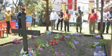 Jelang Sumpah Pemuda, Danrem 172/PWY Ziarah Ke Makam Pejuang Pepera Ramses Ohee