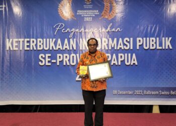 Raih Penghargaan Badan Publik Informatif, Bupati Keerom sampaikan Terima kasih