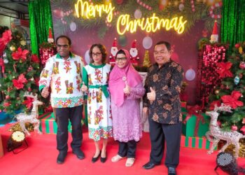 Bupati Keerom gelar open house Rayakan Natal Pejabat,tokoh Agama dan Masyarakat ikut hadir