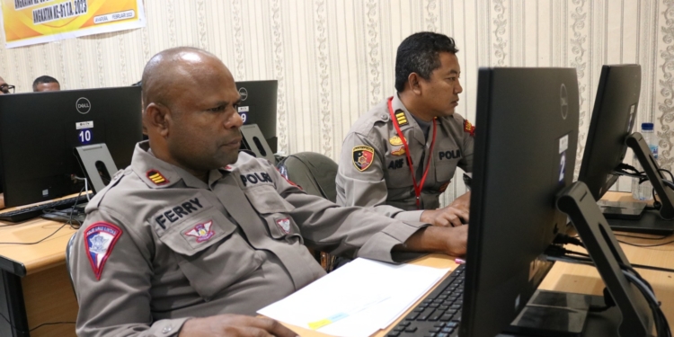 Biro SDM Polda Papua Gelar Tes CAT Akademik Seleksi Sespimma dan STIK-PTIK Polri