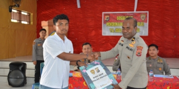 Gencar Sosialisasikan Penerimaan Polri, Biro SDM Polda Papua Kunjungi SMA YPPK Taruna Dharma