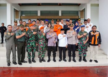 Kapolri Beri Apresiasi Langsung ke TNI yang ‘Berputar’ dan Tim Gabungan Evakuasi Kapolda Jambi