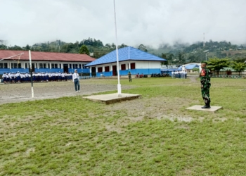 Peduli Generasi Muda,Koramil 1702-08/Karubaga berikan Wasbang kepada Pelajar Karubaga