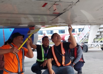 Pesawat Trigana Air di tembak di Bandara Nop Goliat Dekai