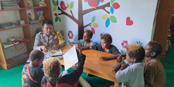 Polisi Pi Ajar Kembali Digelar, Anak-anak Yang Tidak Bersekolah Menjadi Target Ops Rasaka Cartenz-2023