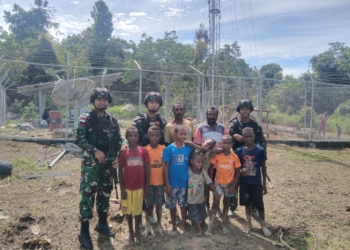 Masyarakat Kampung Kawe Sambut Sukacita Kehadiran Internet