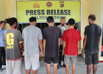 Polres Keerom Amankan 5 Orang Yang Terlibat Kasus Narkotika Jenis Ganja.