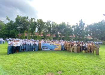 Dit Lantas Polda Papua Berikan Penyuluhan Tertib Berlalu Lintas di SMK N 2 Kotaraja