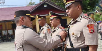 Kapolres Kepulauan Yapen Pimpin Upacara Sertijab dan Pengukuhan 3 PJU