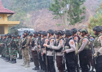 Pastikan Situasi yang Aman dan Kondusif di Puncak Jaya, Aparat gabungan TNI-Polri Gelar Patroli