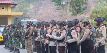 Pastikan Situasi yang Aman dan Kondusif di Puncak Jaya, Aparat gabungan TNI-Polri Gelar Patroli