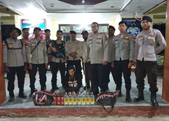 Polisi Amankan Penjual Minuman Keras Di Kab. Keerom.