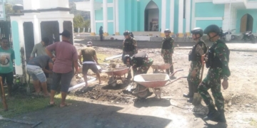 “Peduli Kebersihan, Koramil 1702-08/Karubaga Gelar Karya Bakti bersama Warga Binaan”