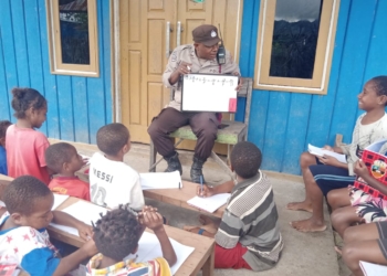 Keceriaan Anak Kampung Balusu Belajar Berhitung dan Membaca Melalui Program Si-Ipar