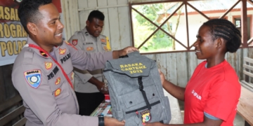 Program Si Ipar Satgas Rasaka Diapresiasi karena Cerdaskan Anak-anak di Pedalaman Nduga