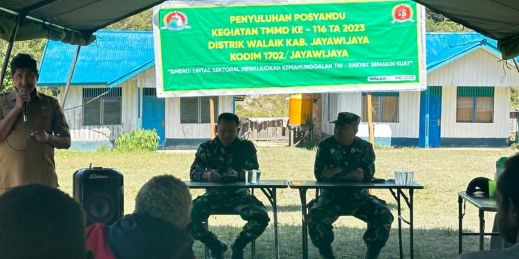 Satgas TMMD Kodim 1702/JWY Berikan Penyuluhan Kesehatan