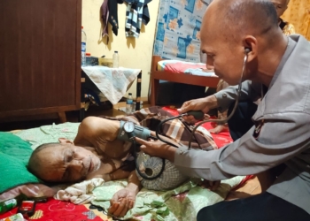 Tim Kesehatan Keladi Sagu Tangani Pasien ISPA di Kota Jayapura