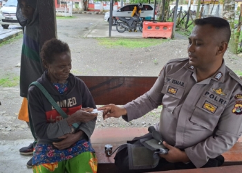 Tim Kesehatan Keladi Sagu Obati Penderita ISPA dan Malaria di Mimika Timur