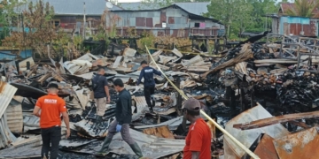 Polisi Gelar Olah TKP Kebakaran Ruko Jalan Yos Sudarso Cemenes Agats