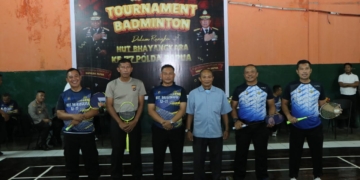 Wakapolda Papua Buka Tournament Badminton Dalam Rangka HUT Bhayangkara Ke-77