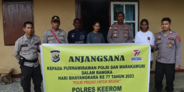 Polres Keerom Laksanakan Anjangsana ke Kediaman Purnawirawan Polri dan Warakawuri
