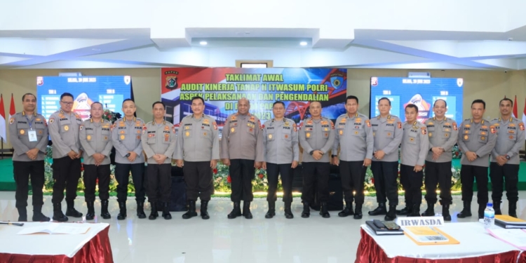 Kapolda Papua Membuka Taklimat Awal Audit Kinerja Tahap II Itwasum Polri di Polda Papua