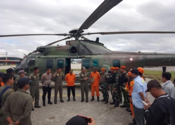 Hari Ketiga Tim SAR Gabungan Lanjutkan Evakuasi Korban Jatuhnya Pesawat SAM Air