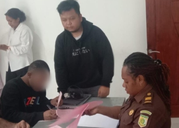 Tersangka Curat Diserahkan Penyidik Polsek Japsel ke Jaksa