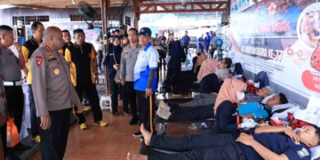 Sambut HUT Bhayangkara ke-77, Kapolda Papua Tinjau Bakti Kesehatan Donor Darah