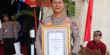 Kapolresta KBP Victor Mackbon Raih Penghargaan Kapolri di Hari Bhayangkara Ke-77