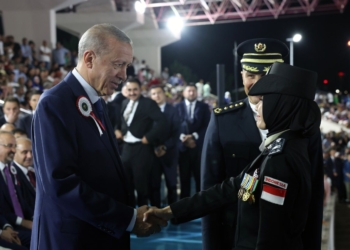 Bikin Bangga, 3 Anggota Polri Diwisuda Langsung Presiden Erdogan Usai Ikuti Pendidikan 2 Tahun di Turki