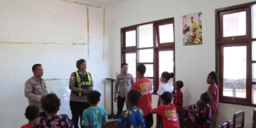 Si-Ipar Polri Sosialisasi Bahaya Kecelakaan Lalu Lintas Bagi Generasi Muda Jayapura