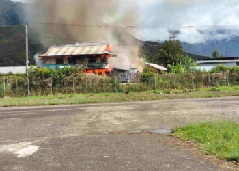 Kabid Humas : Massa Lakukan Penyerangan Kepada Aparat Keamanan di Dogiyai
