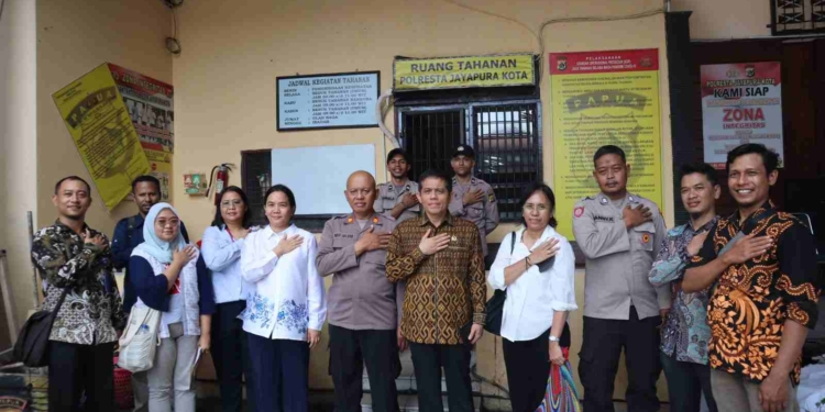 Mencegah Timbulnya  Kekerasan Terhadap Tahanan, Tim Gabungan Lembaga Negara RI Kunjungi Polresta Jayapura Kota