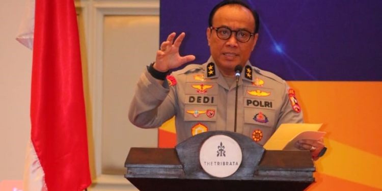 Polri Gelar Wayang Kulit Berlakon Wahyu Cakraningrat