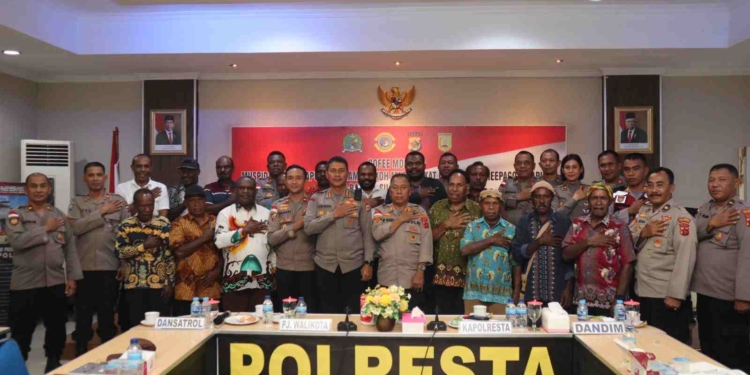 Kapolresta Gelar Coffe Morning Bersama Tokoh Masyarakat Lapago dan Mepago