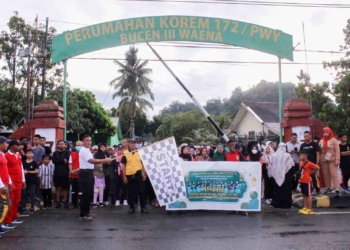Semarak Tahun Baru Islam, Prajurit Korem 172/PWY Meriahkan Jalan Santai Se-Distrik Heram