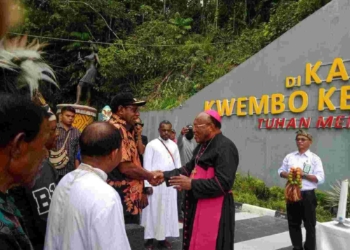 Kunjungi Keerom Uskup Jayapura Minta  Masyarakat Jaga Toleransi Umat Beragama