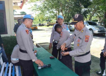 Sie Propam Polres Keerom Laksanakan Pengawasan dan Pemeriksaan Senjata Api