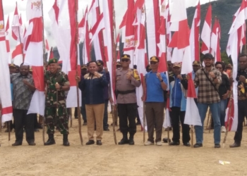 Launching Pencanangan 1.000 Bendera, Dandim Tolikara : Bersinergi Menyemarakkan HUT Kemerdekaan Indonesia