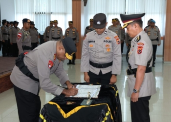 Kapolda Papua Pimpin Upacara Pelantikan Kabid Labfor Polda Papua