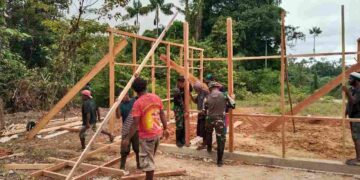 Respon Positive Masyarakat Atas Ajakan Satgas Pamtas Statis RI-PNG Yonif 111/KB Bangun Pasar Rakyat