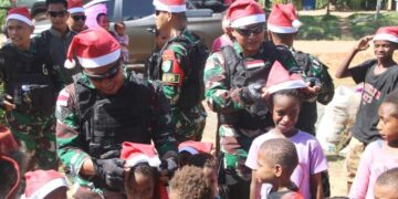 Semarak Natal Bersama Satgas Pamtas Statis RI-PNG Yonif 111/KB Wujudkan Kedamaian